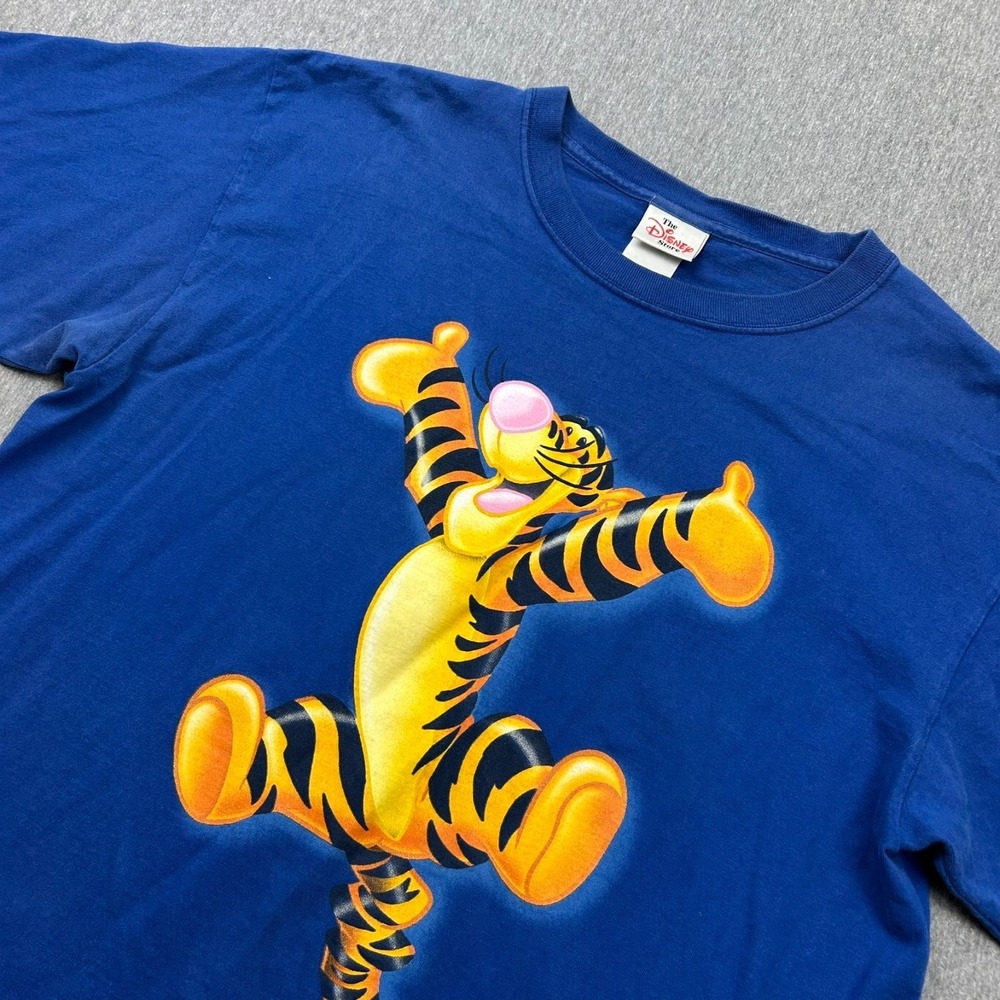 Disney Store Tigger Short Sleeve Tshirt Unisex Large Blue USA Winnie the Pooh